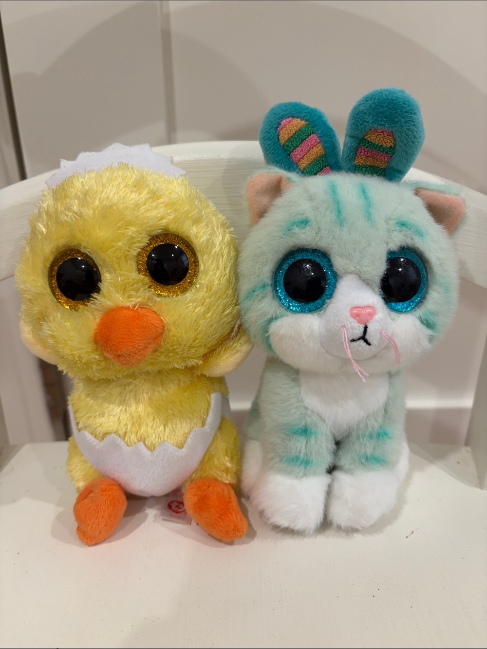 Plush Bunny-Eared Mint Green Kitten Stuffed Toy - Soft Blue-Green Plush